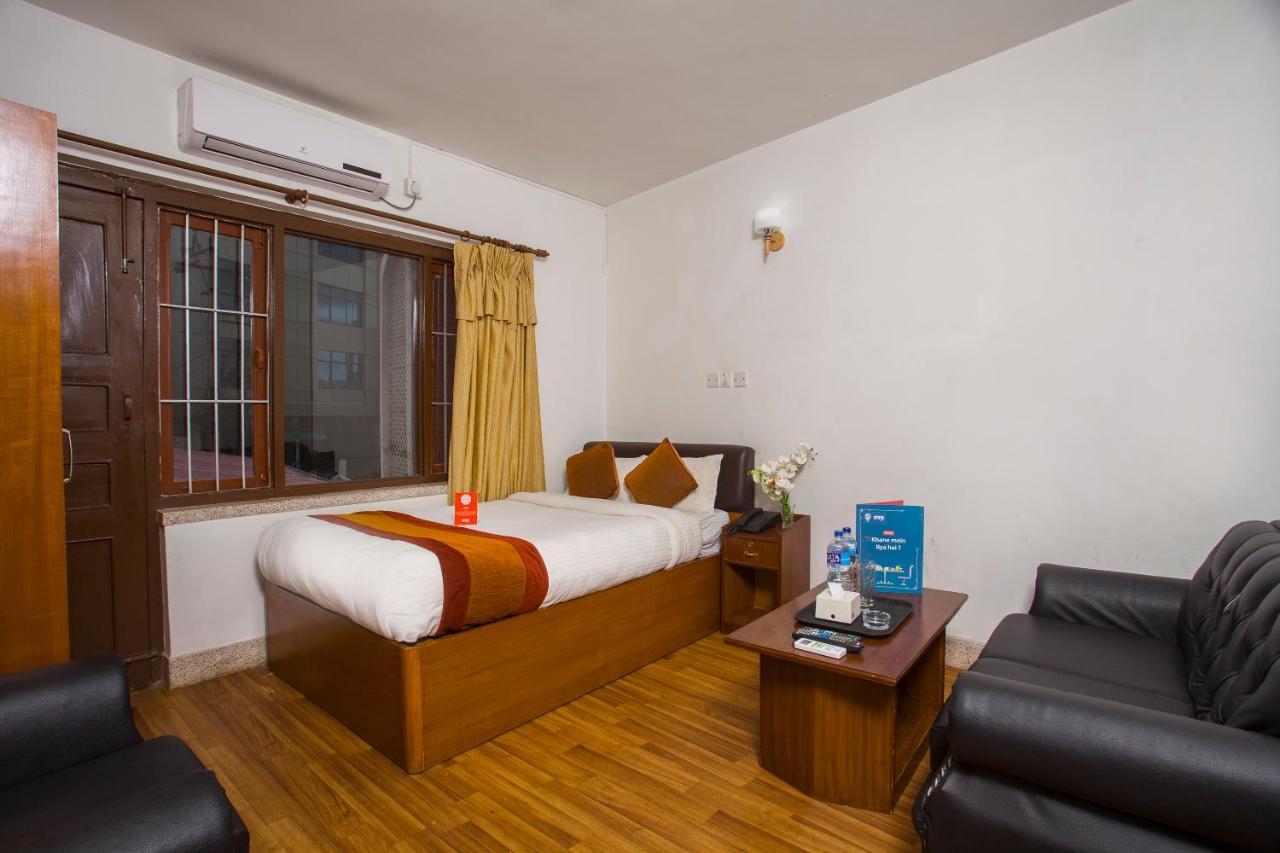 Oyo 104 Hotel Baltic Inn Kathmandu Buitenkant foto