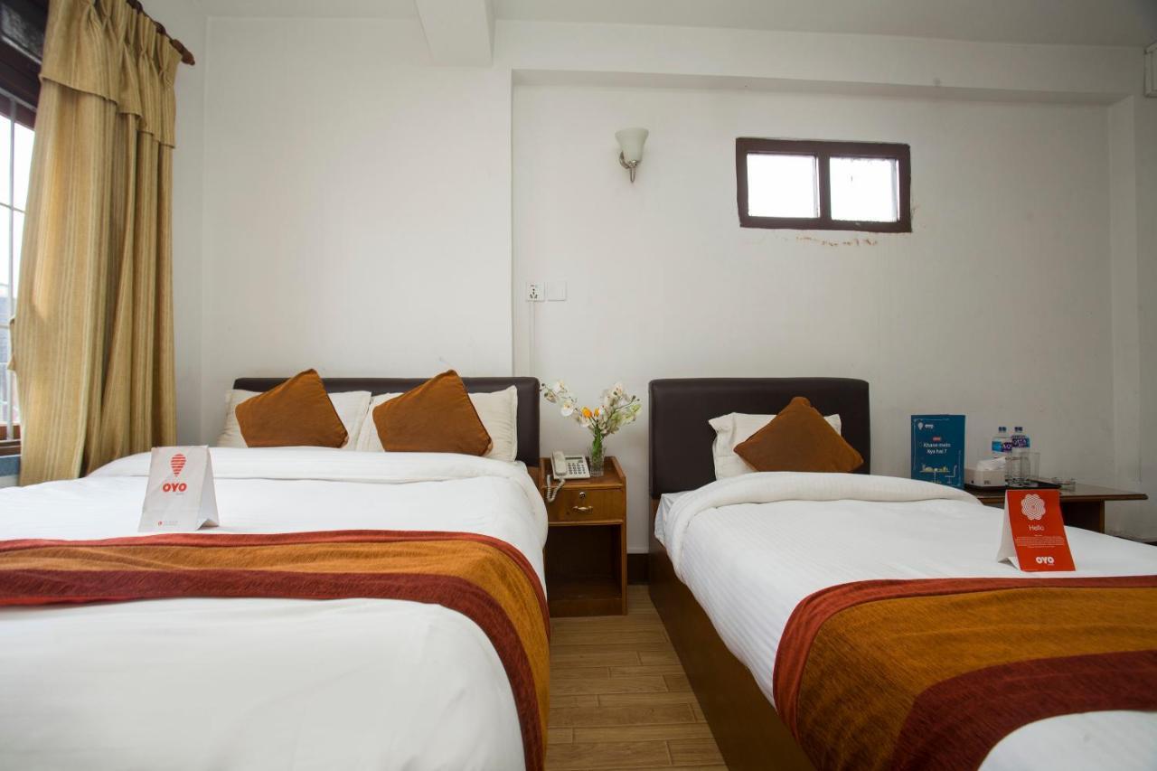 Oyo 104 Hotel Baltic Inn Kathmandu Buitenkant foto